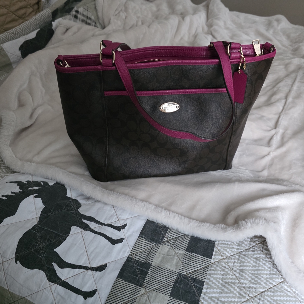 Coach Black and Pink Shoulder Bag